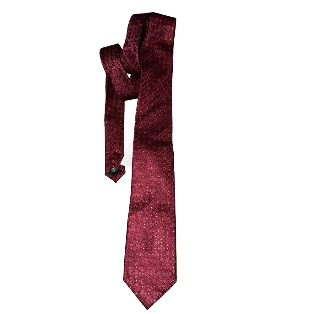 Cape Cod Neckwear Men's 100% Silk Tie ~ Red‎ ~ Floral ~ NEW MSRP: $49.50